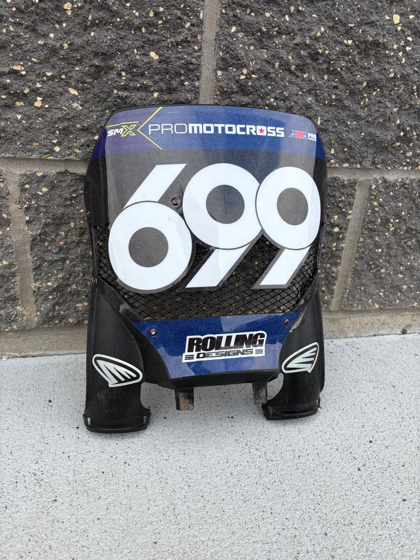 Vented Moto Plate