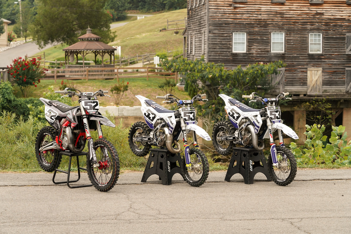Moto Graphics