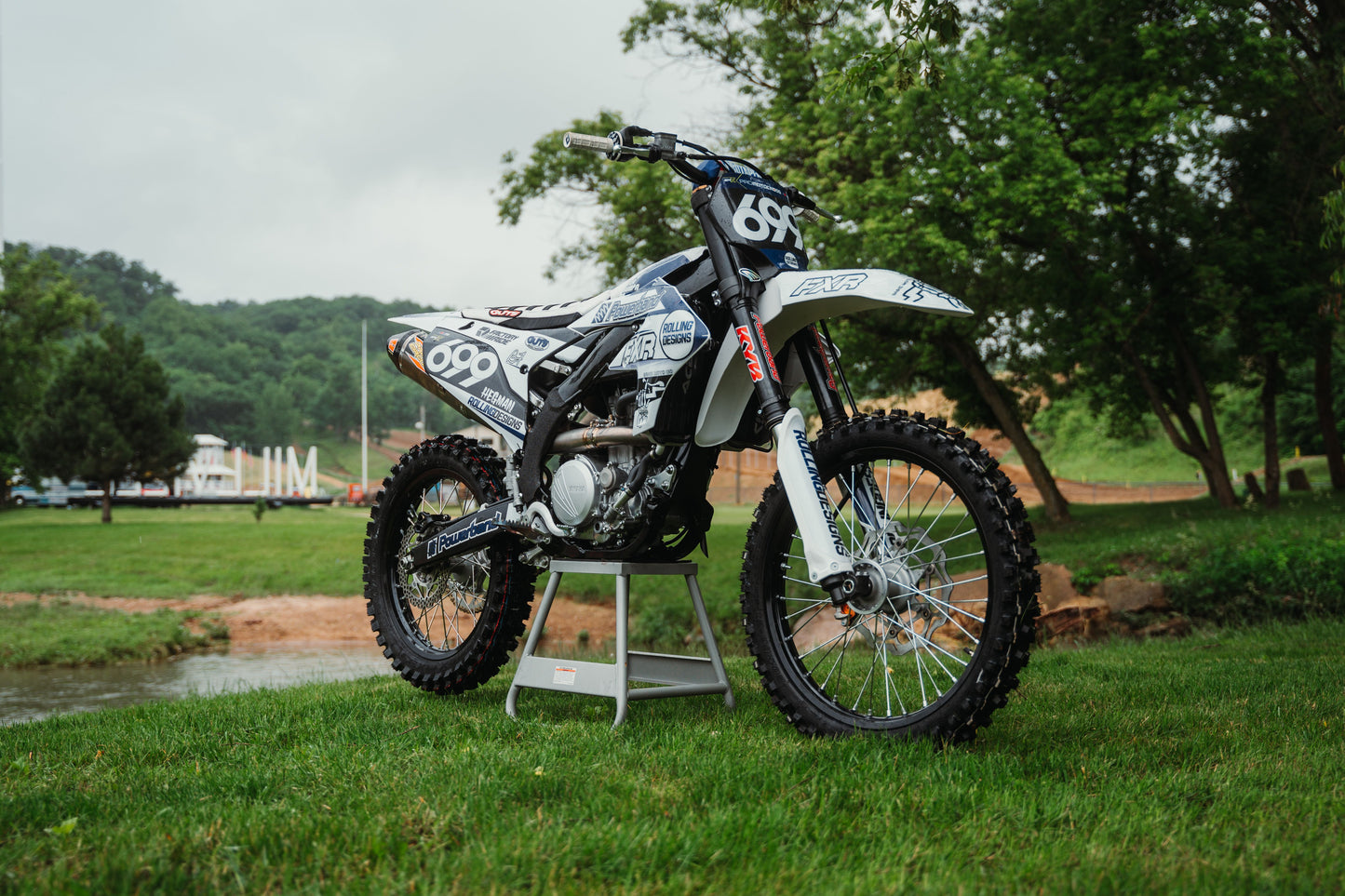 Moto Graphics